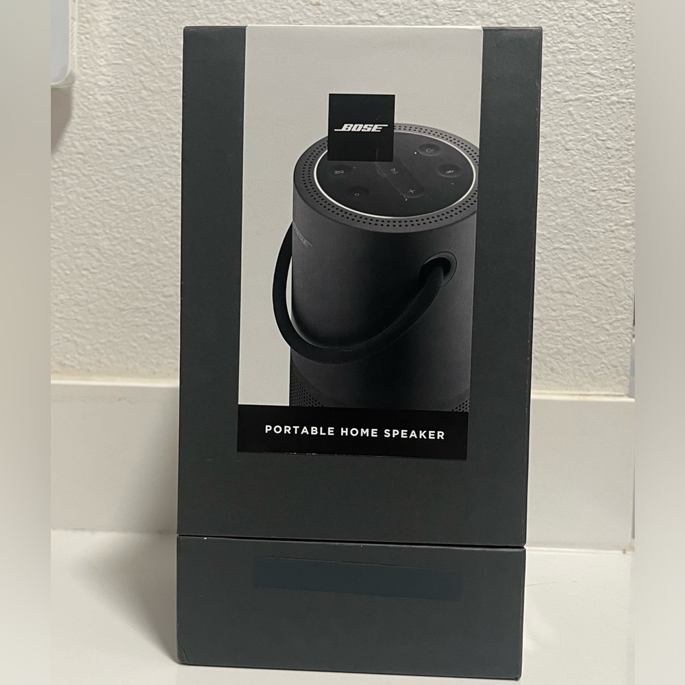 Bose Portable Smart Speaker | 829393-1100 | Triple Black